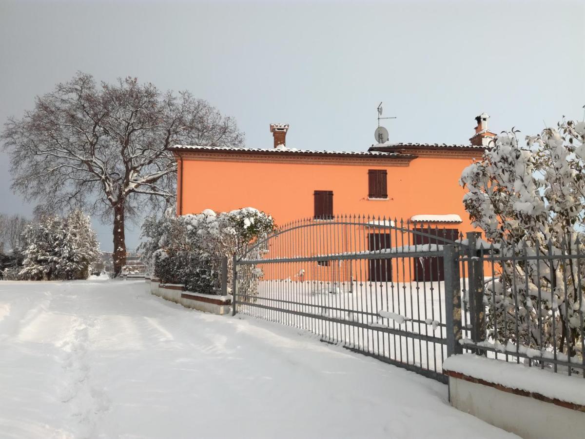 Country Rooms & Suite La Quercia Coriano Buitenkant foto