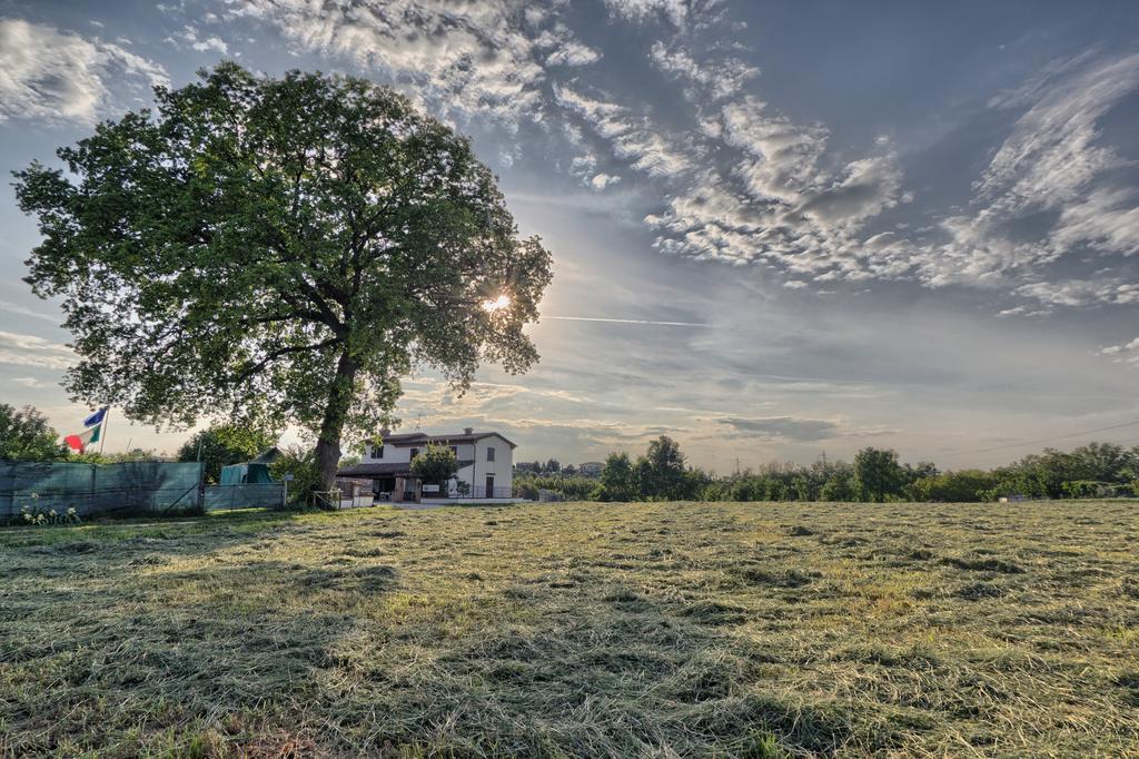 Country Rooms & Suite La Quercia Coriano Buitenkant foto