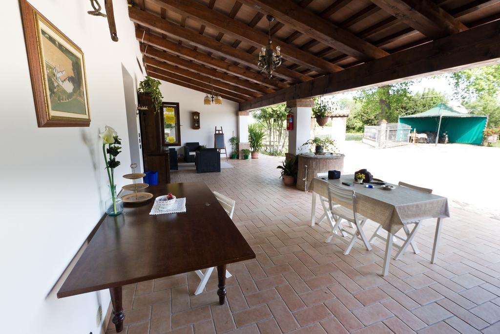 Country Rooms & Suite La Quercia Coriano Buitenkant foto